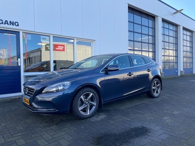 Volvo V40 1.6 T2 Momentum, hatchback, bj 2014