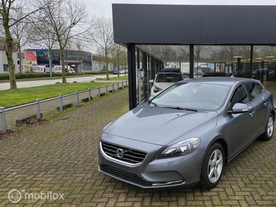 Volvo V40 1.6 T4 Kinetic, hatchback, bj 2014