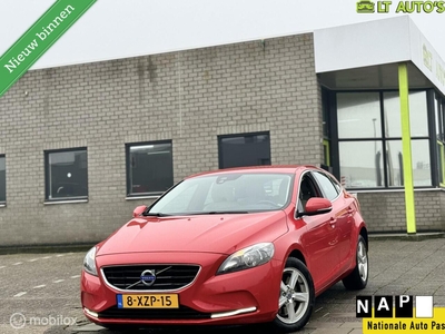 Volvo V40 2.0 D4 Summum Business|Keyless Leer Navi Clima LED, hatchback, bj 2014