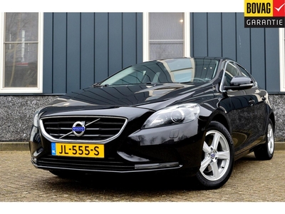 Volvo V40 2.0 T2 Nordic+ Rijklaarprijs-Garantie Leder Panorama dak Xenon Navigatie Camera, hatchback, bj 2016