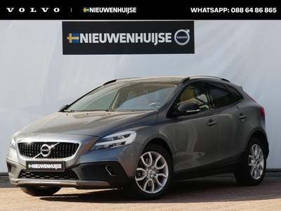 Volvo V40 Cross Country 1.5 T3 Nordic+ Luxury-Line | Automaat | Navigatie | Stoel-parkeer-stuurwielverwarming | Volvo on Call | Extra getint glas | Parkeercamera | Panoramadak | Elektrisch bedienbare bestuurdersstoel met geheugen