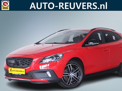 Volvo V40 CROSS COUNTRY 2.5 T5 AWD Momentum / Automaat / Navi / Bi-xenon / Driver assist pakket, hatchback, bj 2014