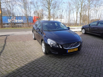 Volvo V60 1.6 T4 CRUISE CLIMA NAVI, stationcar, bj 2011