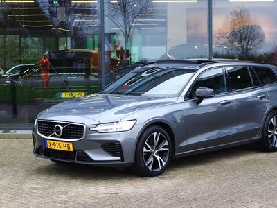 Volvo V60 2.0 T8 390 PK Twin Engine AWD R-Design, Panoramadak, Elek. trekhaak, Stoel-& Stuurverwarming, Leder, stationcar, bj 2019