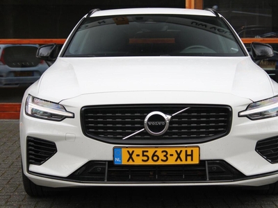 Volvo V60 T6 Hybride AWD R-Design | Stuurverwarming | On-Call | Camera | Harman/Kardon | Trekhaak 2000kg |, stationcar, bj 2022