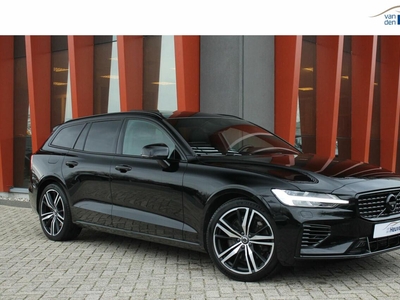 Volvo V60 T8 Recharge AWD R-Design | Panoramadak | Stoelverwarming |Keyless | Glossy Black | 360° Camera | Head-Up display, stationcar, bj 2020