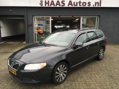 Volvo V70 2.0 D4 Limited Edition / LEDER / NAVI / ACTIVE CRUISE / SCHUIFDAK / BLIS, stationcar, bj 2013