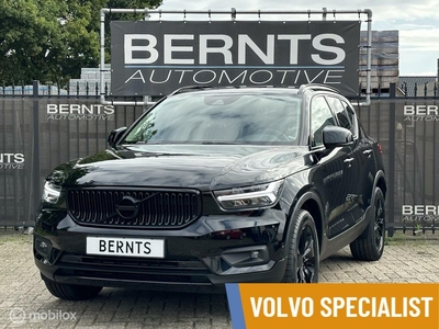 Volvo XC40 2.0 T4 AWD Momentum|Trekhaak|Navi|Intellisafe surround|Stoelverwarming|Stuurverwarming|Apple Carplay