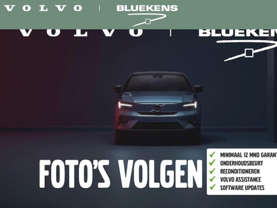 Volvo XC40 B4 Plus Dark - IntelliSafe Assist - Parkeercamera - Verwarmde voorstoelen & stuur - Parkeersensoren voor & achter - Elektr. bedienb. voorstoelen , terreinwagen/pick up, bj 2023