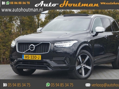 Volvo XC90 2.0 T8 Twin Engine AWD R-Design PHEV 7P. PANODAK|NAVI|KEY LESS|ECC|HEAD-UP DISPLAY|CAMERA|ADAPT. CRUISE|LEDER|407 PK.|TRHK|VIRTUAL COCKPIT|LED|INTELLIGENT SAFETY