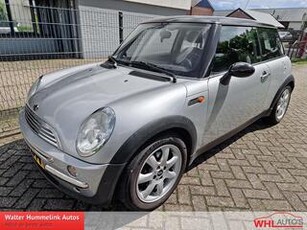 Mini COOPER Mini 1.6 Pepper