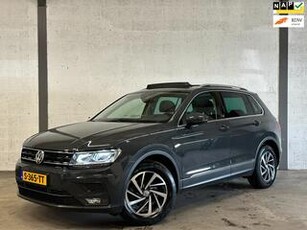 Volkswagen TIGUAN 1.4 TSI DSG Highline Sound|Pano|Navi|LED|Carplay|Dealer Onderhouden !!