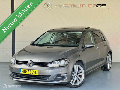 Volkswagen Golf 1.4 TSI ACT Highline Pano Led Leder Camera