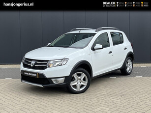 Dacia Sandero Stepway TCe 90 Easy-R Lauréate | AUTOMAAT | TREKHAAK | NAVI | AIRCO | CRUISE CONTROL | PARKEERSENSOREN