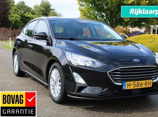 Ford Focus 1.0 EcoBoost 125pk Titanium Business 5-drs ECC/ACC/CarPlay/DAB