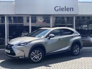 Lexus NX 300h AWD Luxury Line | Schuifdak, 18inch, Leer, Stoelverwarming, Parkeersensoren, Keyless, Navigatie, LED