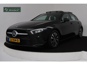 Mercedes-Benz A-klasse 180 Business Solution Sport Automaat (PANORAMADAK, NAVIGATIE, CAMERA, STOELVERWARMING, 1e EIGENAAR)