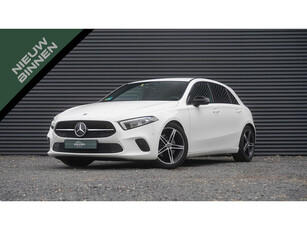 Mercedes-Benz A-klasse 220 Advantage / Navi / MBUX / 18