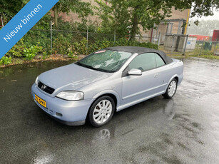 Opel Astra Cabriolet 1.6-16V NETTE AUTO RIJDT EN SCHAKELT GOED