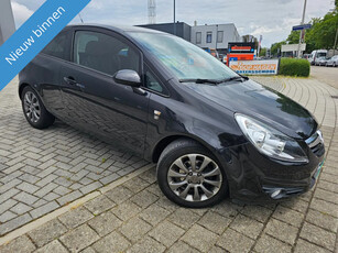 Opel Corsa 1.2-16V '111' Edition Met 123000 nap !! Inruilmogelijk