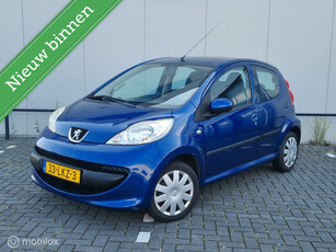 Peugeot 107 1.0-12V XS 145DKM! Nieuwe apk!