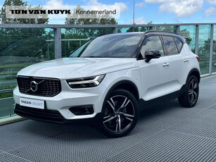 Volvo XC40 1.5 T4 Recharge R-Design Expression Hybrid, Automaat, Driver assist, BLIS, Intellisafe assist- en surround, Park assist voor- en achter, Parkeercamera, Parkeerverwarming met timer, 19 inch wielen