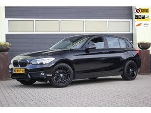 BMW 1-serie 118i Corporate Lease 17 inch Navigatie