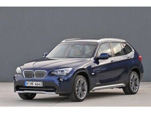 BMW X1 xDrive28i Automaat High Executive - 2e eigenaar -