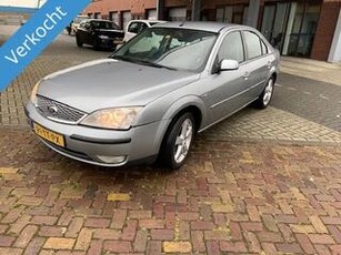 Ford MONDEO 1.8-16V Platinum 2007! Leder! Climate!