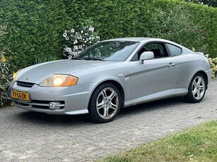 Hyundai Coupé 2.7i V6 handbak