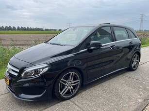 Mercedes-Benz B-Klasse 180 Automaat AMG, stoelverwarming