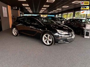 Opel Astra GTC 1.6 Turbo Sport | Auto Airco | Cruise | PDC Voor + Achter | Half Lederen Bekleding | Armsteun | IsoFix