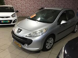 Peugeot 207 1.4-16V X-line