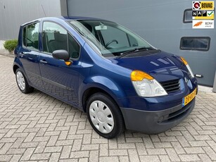 Renault Modus 1.4-16V Expression Comfort