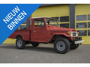 Toyota Landcruiser HJ 45 Diesel Pick Up