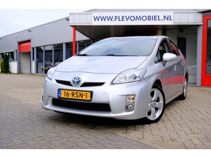 Toyota Prius 1.8 Comfort Aut. NaviClimaCruiseLMV