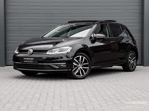 Volkswagen Golf 1.5 TSI Highline Pano Camera Massage