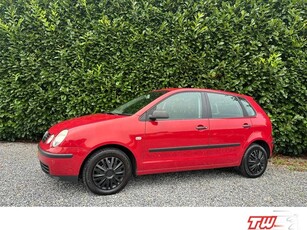 Volkswagen Polo 1.2 VERKOCHT (bj 2002)