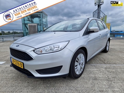 Ford Focus Wagon 1.0 Trend Moet weg