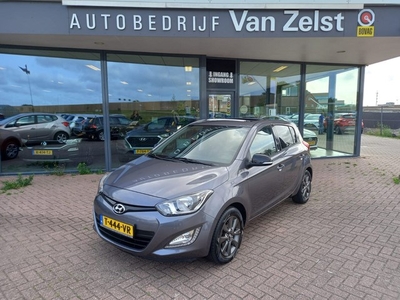 Hyundai i20 1.2i i-Vision, Airco(automatisch), Multimedia