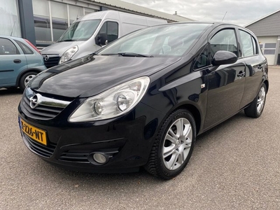 Opel Corsa 1.2-16V Essentia 2008 verkocht