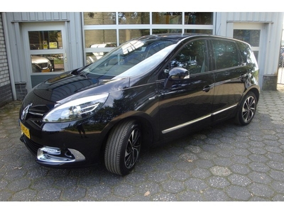 Renault Scénic 2.0 Bose / Trekhaak / Panoramadak (bj 2014)