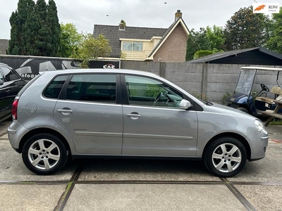 Volkswagen Polo 1.4-16V United