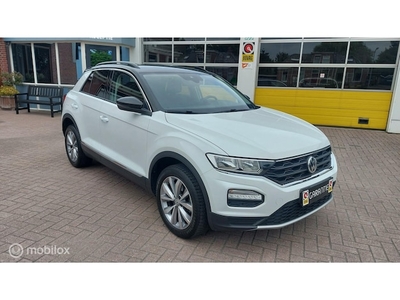 Volkswagen T-Roc Benzine