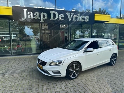 Volvo V60 2.0 T4 Business Sport