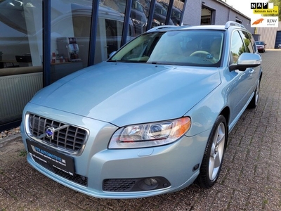 Volvo V70 3.0 T6 AWD Summum NAVI / LEER / XENON / BLIS