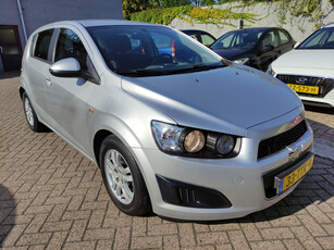 Chevrolet Aveo 1.2 LT, Airco, Lichtmetalen velgen