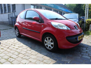 Peugeot 107 1.0-12V XS Urban Move nw apk airco 155 dkm