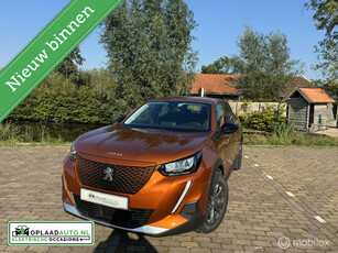 Peugeot e-2008 EV Active Pack 50 kWh - 1 jaar garantie!