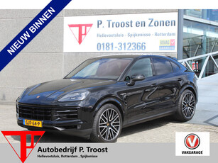 Porsche Cayenne Coupé 3.0 E-Hybrid 470 pk / Facelift / Nieuw model / Btw auto / Panoramadak / Sport chrono / 22